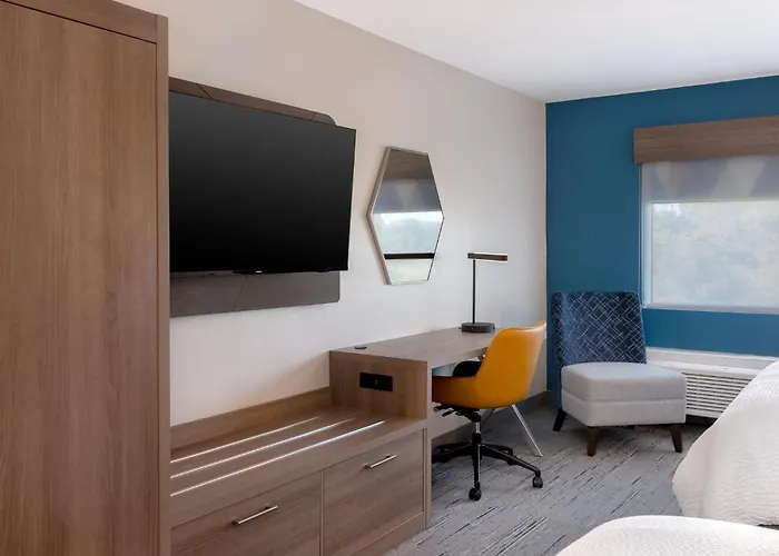 Express & St Louis Area By Ihg 3* Элтон