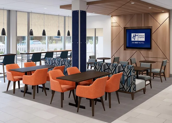 Express & St Louis Area By Ihg Отель 3*