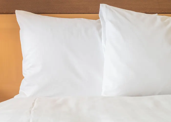 Express & St Louis Area By Ihg Отель Элтон