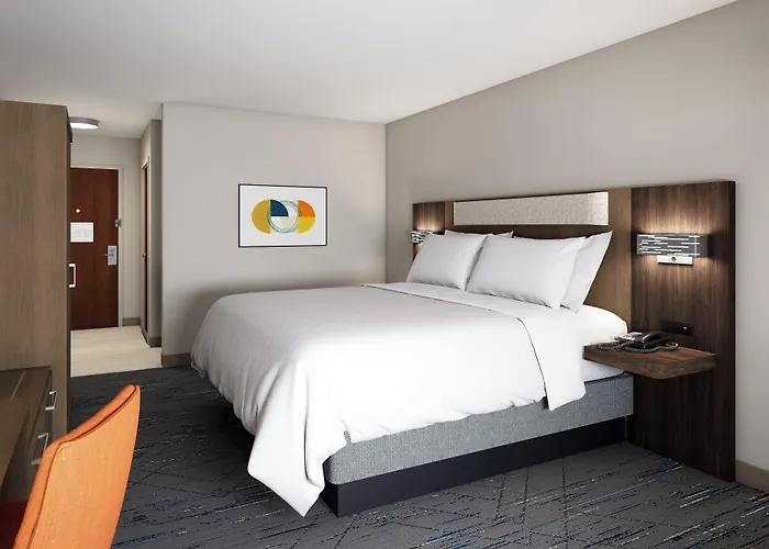 Express & St Louis Area By Ihg Отель 3*